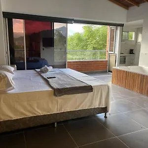 Apartamento Hermoso Loft Con Jacuzzi Y Balcon, Envigado